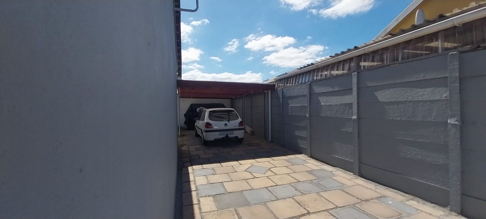 2 Bedroom Property for Sale in Pelican Park Western Cape